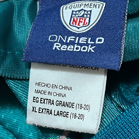 Reebok Dolphins Jersey #10 Rennington Boys Sz 18-20 +2 Lengrh - Picture 6 of 6